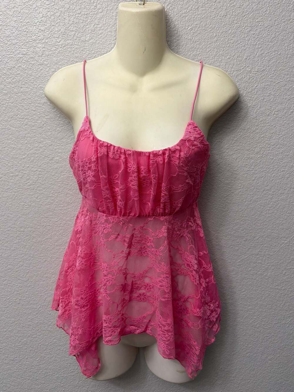Just Polly Pink Floral Lace Asymmetrical Hem Camisole Top